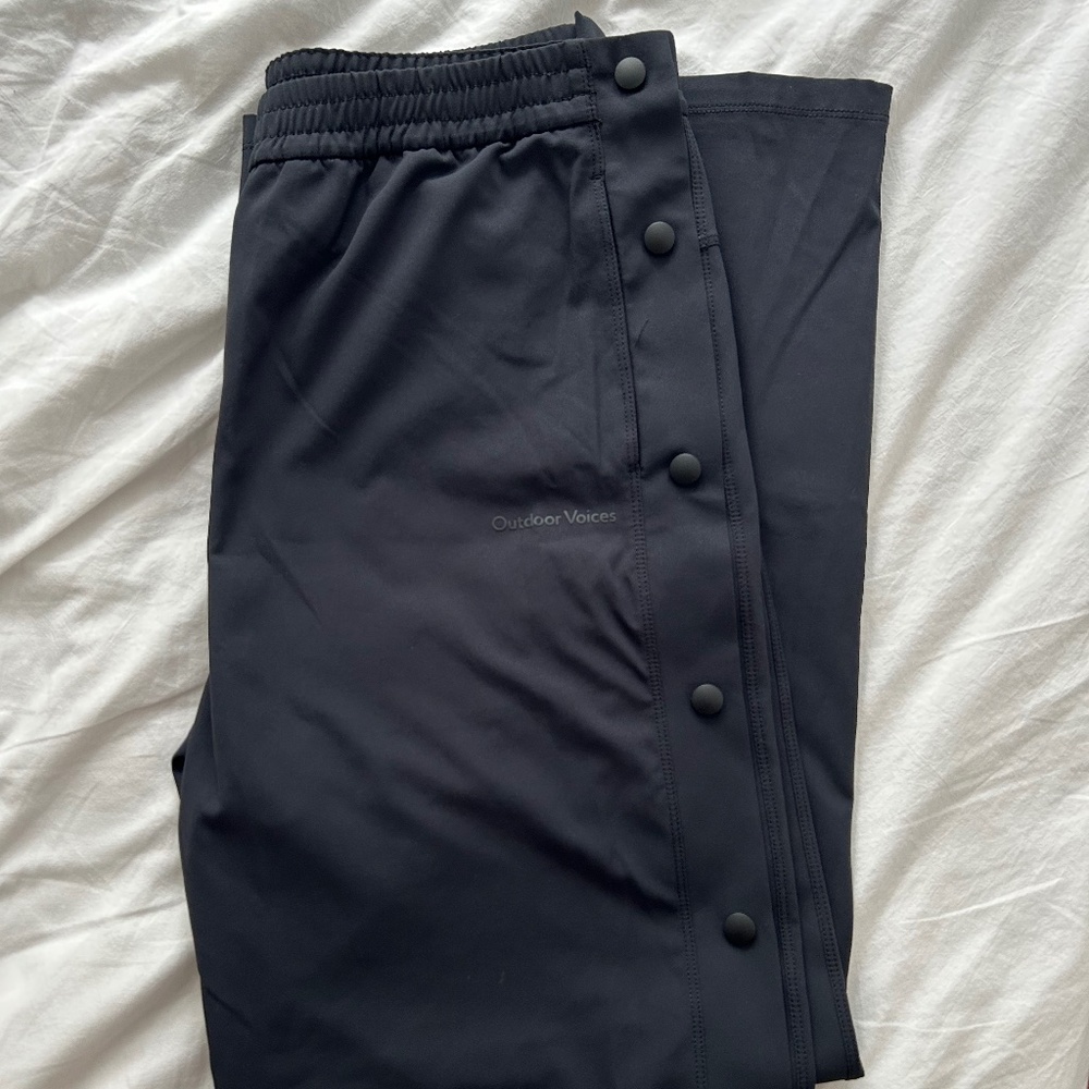 Outdoor Voices sweatpants